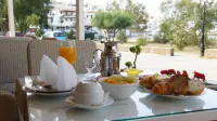 Chryssi Akti, Sure Hotel Collection - Morgenmad