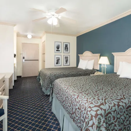 Days Inn by Wyndham Dalhart