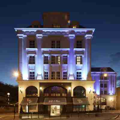Killarney Plaza Hotel & Spa Hotel Exterior