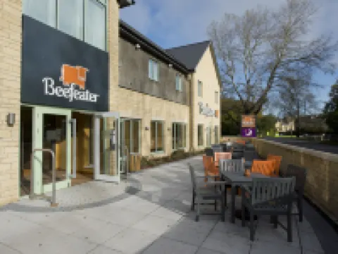 Premier Inn Cirencester Hotels in Cirencester