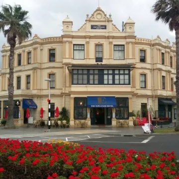 The Esplanade Hotel Отели рядом с достопримечательностью «Норт Хед»