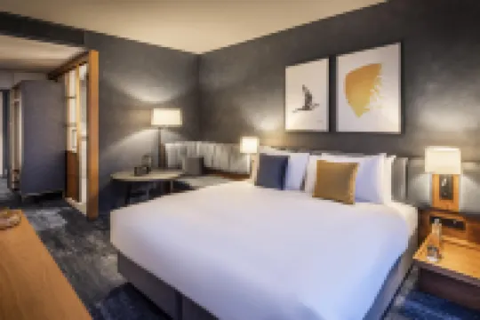 voco AUCKLAND CITY CENTRE by IHG - parking