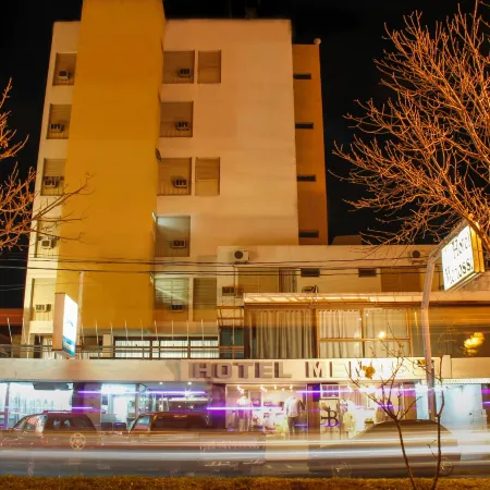 Hotel Menossi Отели в г. Рио-Куарто