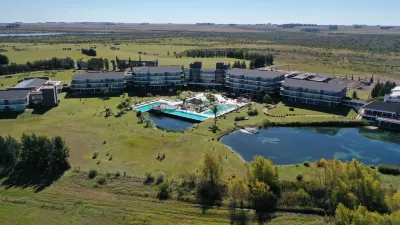 Altos del Arapey Club de Golf & Hotel Termal Hotels in 