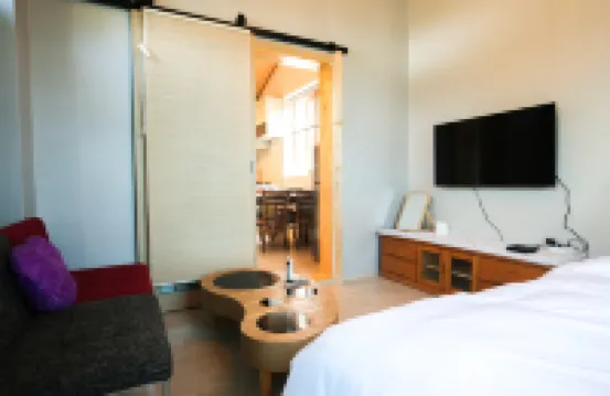 Poolip Family House(2020.07 Open)