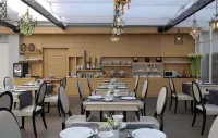 Hotel Caravel - servizio colazione