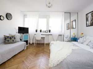 Warsawrent Apartamenty Centralna