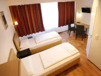 Pension Alpha - Frankfurt City Central Station