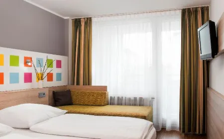 Business & Budget Hotel Tessin