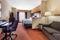 Best Western Plus DFW Airport West Euless فنادق في Euless