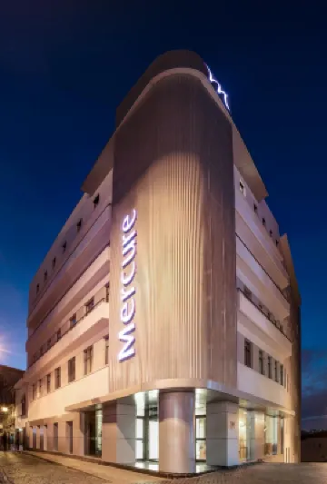 Mercure Porto Centro Santa Catarina Hotel a 