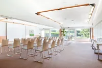 Holiday Inn LILLE - OUEST ENGLOS by IHG - 4-Star