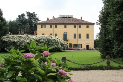 Villa Doria il Torrione Các khách sạn ở Torre Pellice