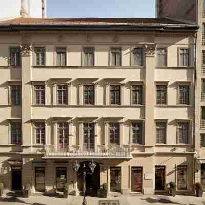 The Ritz-Carlton, Budapest Hotel Exterior