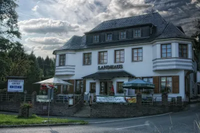 Gasthof Landhaus Adorf Hotels in der Nähe von Aussichtsturm Kapellenberg
