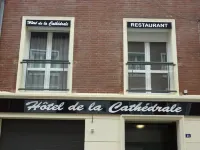Hotel de la Cathedrale Hotels in Fouquenies