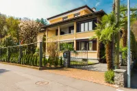 Garni Villa Siesta Park فنادق في Losone