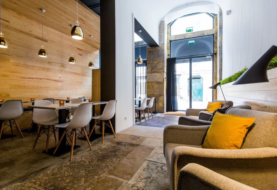 더 8 다운타운 스위트 로비