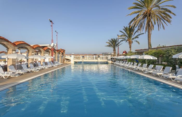 Club Hotel Sera