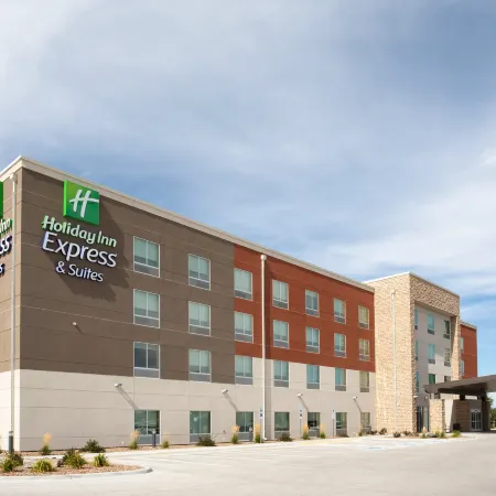 Holiday Inn Express & Suites STERLING by IHG