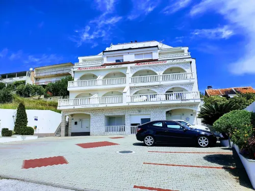 SmartStay Johnny Hotels in Podstrana