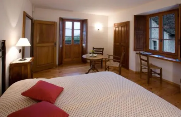 卡塞拉菲納旅館