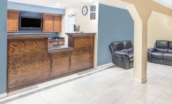 Super 8 by Wyndham San Angelo