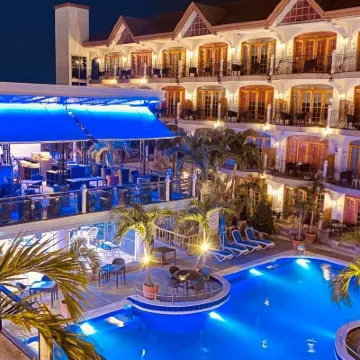 克拉克頓酒店 鄰近克拉克野生動物園和冒險公園的酒店