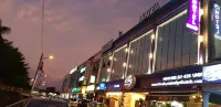 Biz Hotel - 3 Sao
