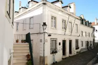 Casa da Pendoa Hotels near Amor de Mercearia, Lda