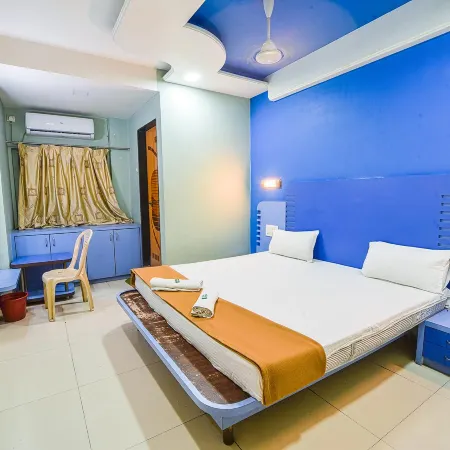 Hotel Radhika Deluxe