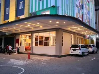 D'Carol Hotel Bubutan otelleri