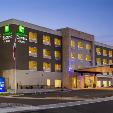 Holiday Inn Express & Suites UKIAH by IHG