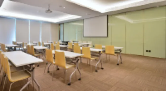 Nanyuan Four Seasons Hotel (Taicang Huafa Plaza)