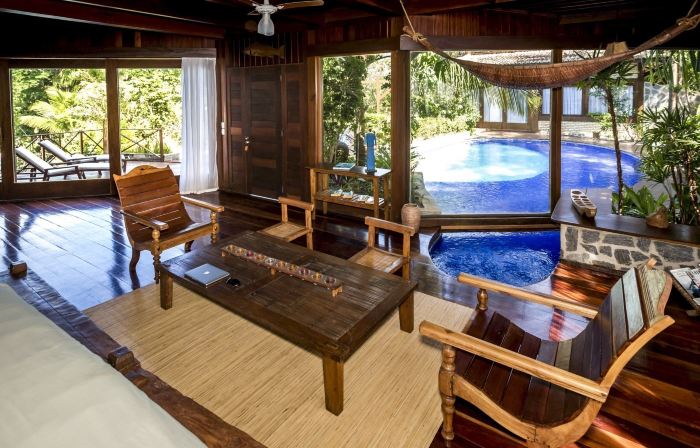 Sombra e Água Fresca Resort