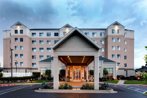 Hilton Garden Inn Oklahoma City Airport - Airport Shuttle