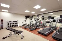 DoubleTree by Hilton St. Paul East - Gym