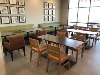 Fairfield by Marriott Inn & Suites Page - 조식 운영