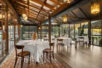 The Convent Hunter Valley Hotel فنادق في لوفديل