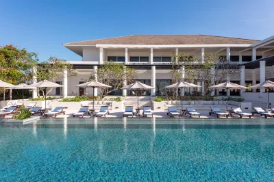 Azerai Ke Ga Bay Hotels near Gold Rock Beach Travel Park
