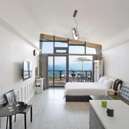 Healing View Pension