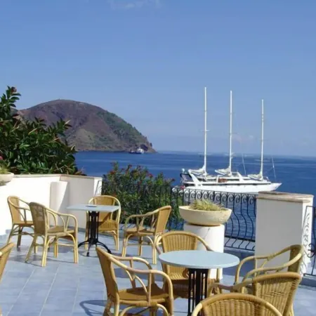 Hotel Giardino Sul Mare