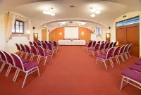 Hotel Chvalská Tvrz