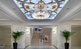 Zarafshon Parkside Hotel