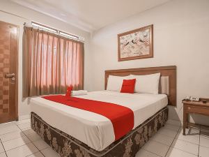 Yehezkiel Hotel Lembang Mitra RedDoorz