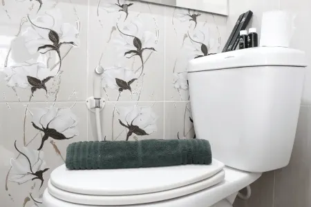 Spacious & Trendy Studio at Jarrdin Cihampelas Apartment