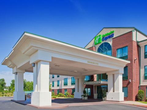 Holiday Inn Express & Suites Enterprise