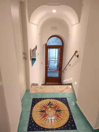 Albergo S. Andrea Отели рядом с достопримечательностью «Атрани»