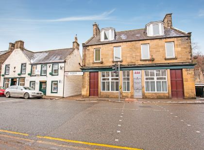 OYO Eastbank Hotel, Speyside Scotland