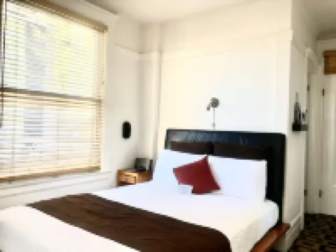 The Mosser Hotels near San Francisco Station